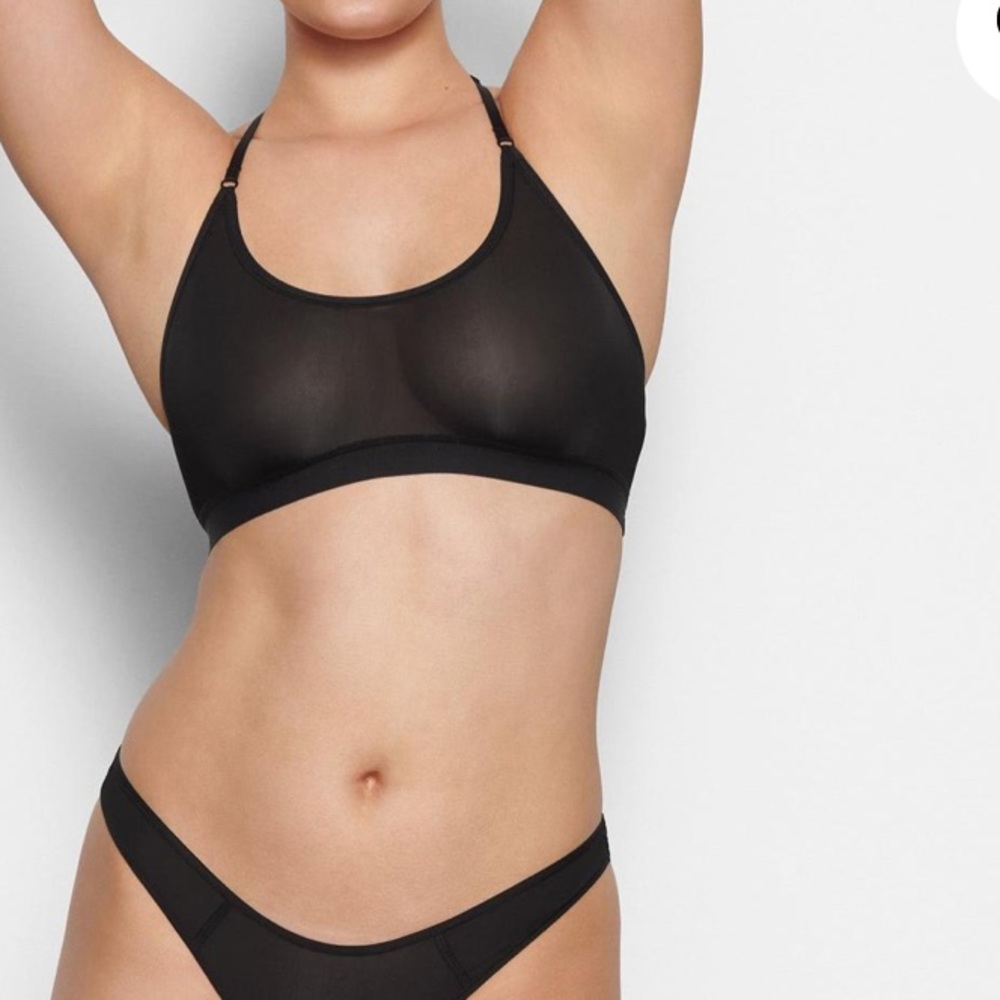 SKIMS Jelly halter bralette